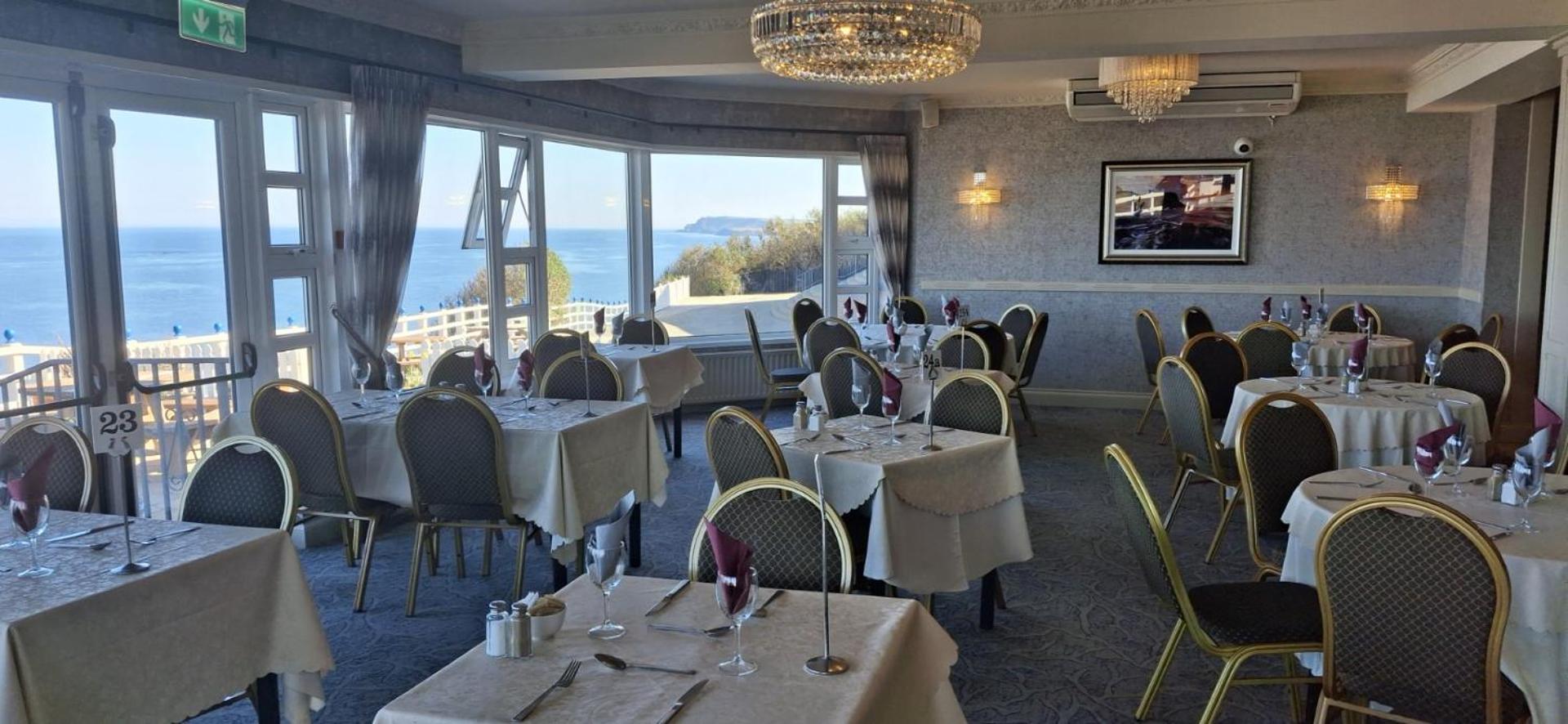 Royal Court Hotel 포트러시 외부 사진