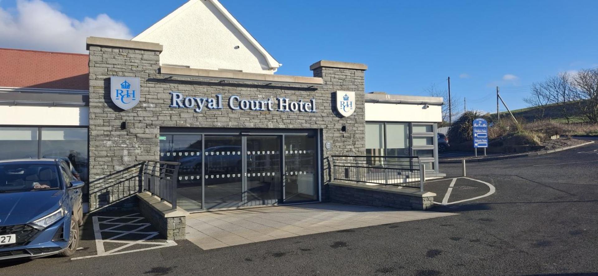 Royal Court Hotel 포트러시 외부 사진