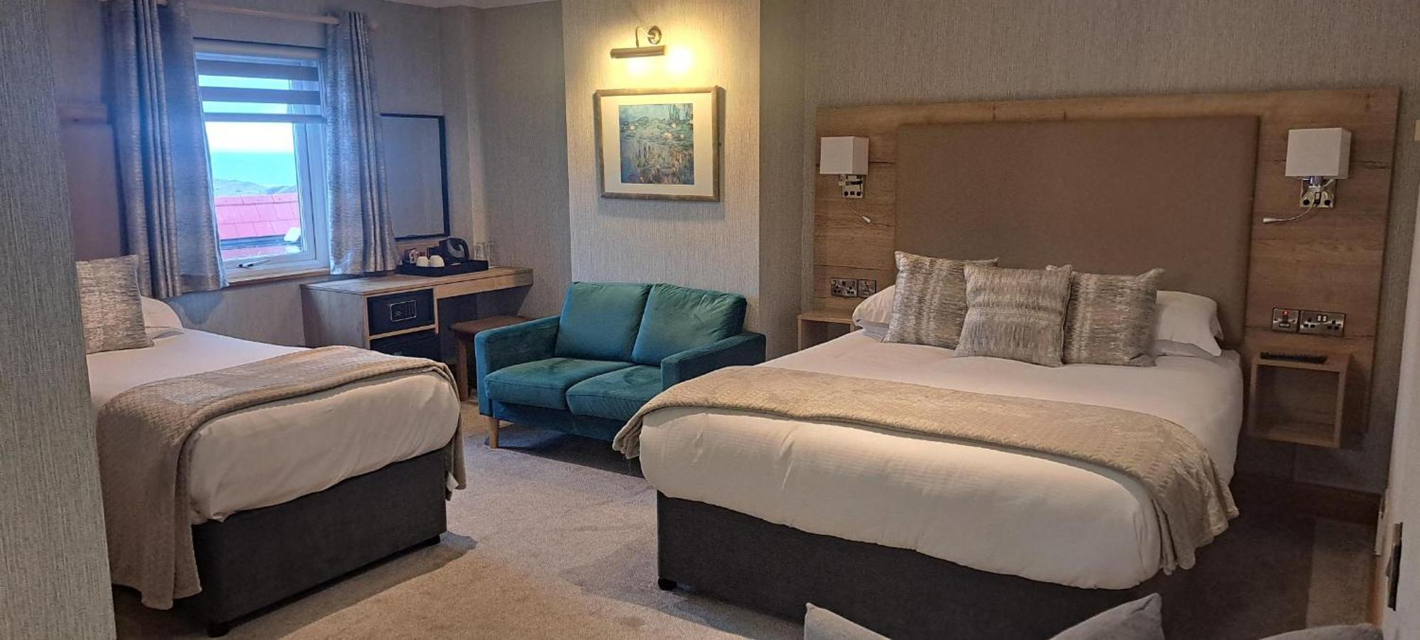 Royal Court Hotel 포트러시 외부 사진