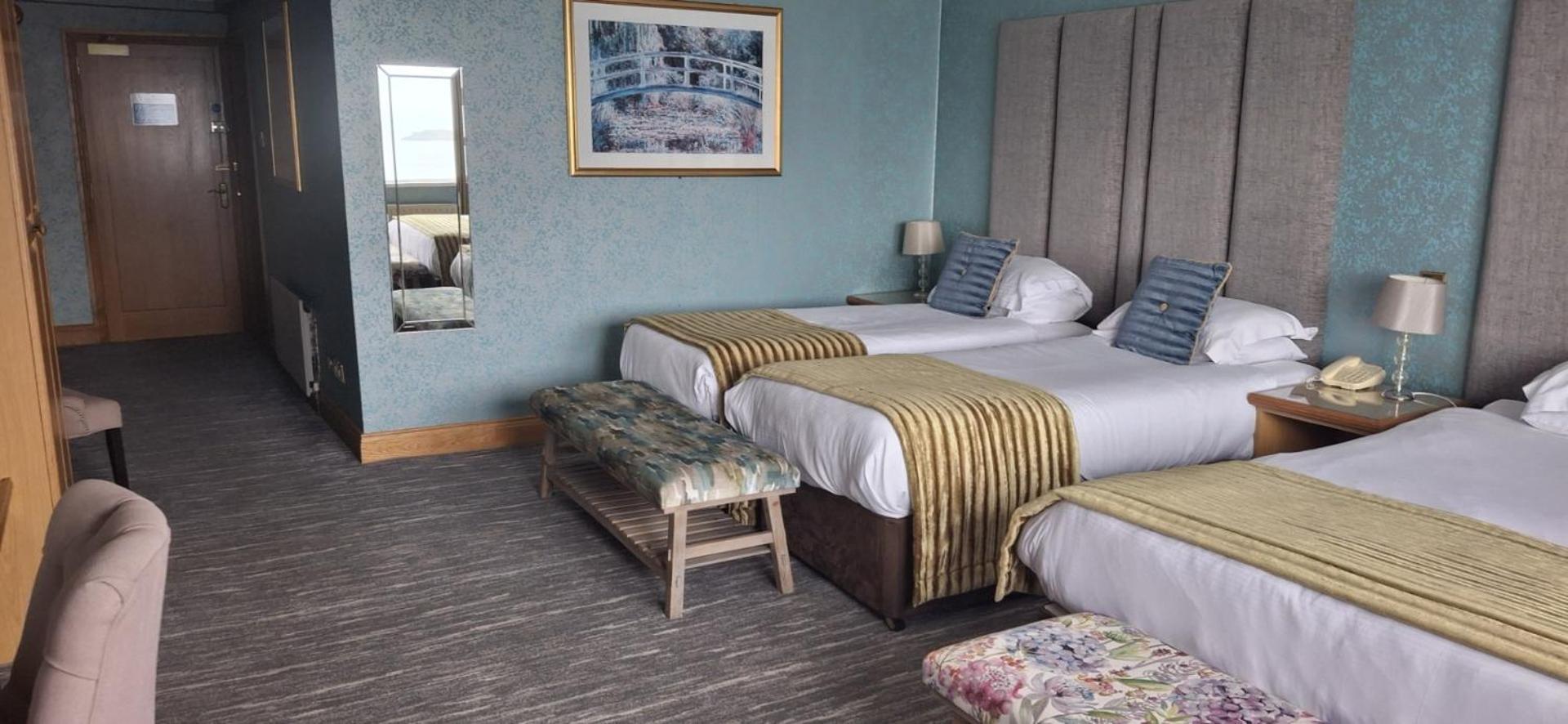 Royal Court Hotel 포트러시 외부 사진